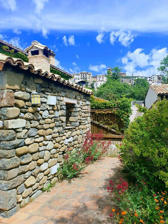 Casa Sarasa Guest House Berdun Екстериор снимка